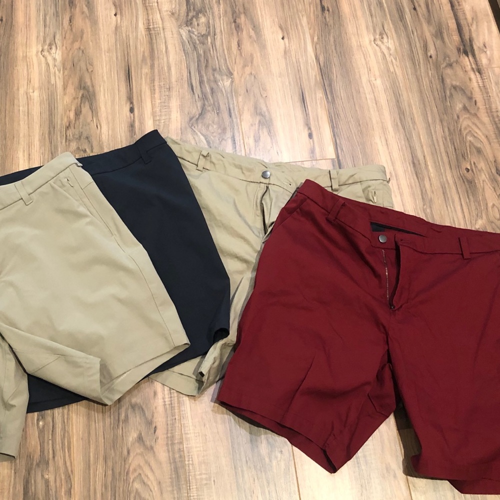 Lot of 4 Pairs of Mens Commisioner Shorts size 38